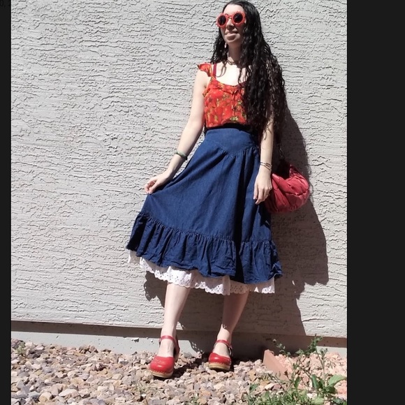 ❌SOLD on Mercari❌ - Picture 4 of 8